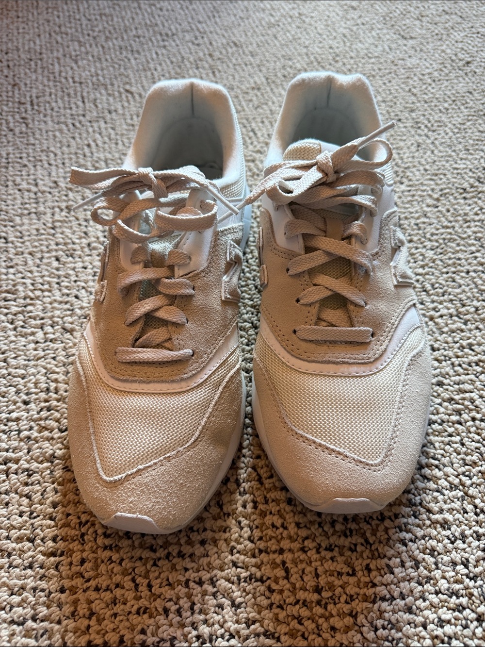 New Balance Beige/Tan Athletic Sneakers